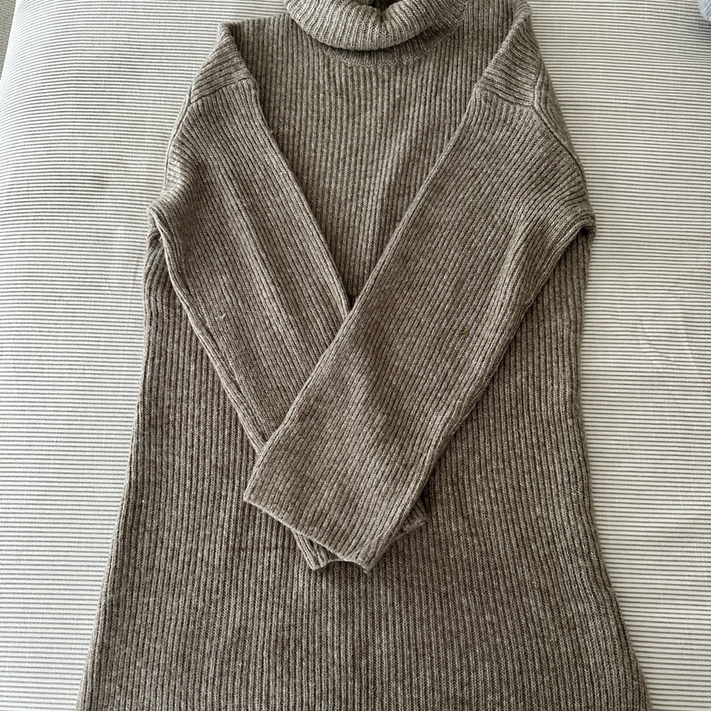 Abercrombie & Fitch Sweater Dress